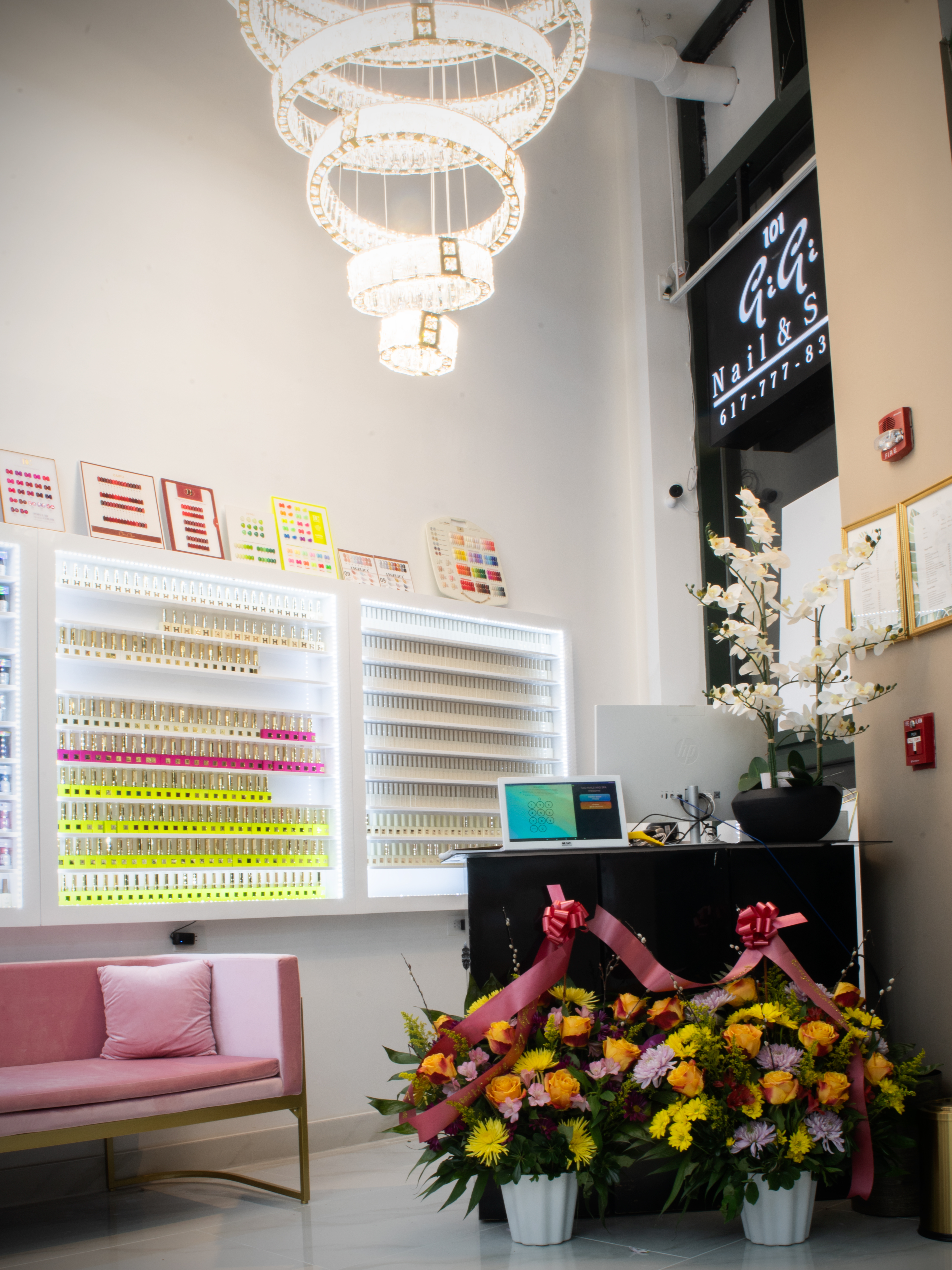 Gigi Nails & Spa gallery 1
